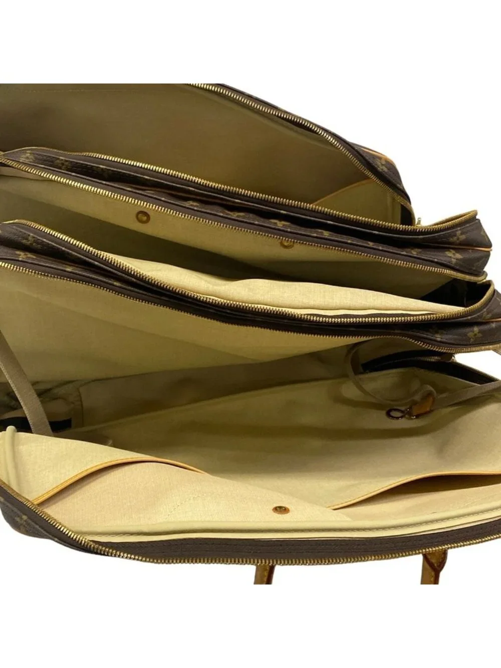 Louis Vuitton Boston Bag Monogram Alize de Poche